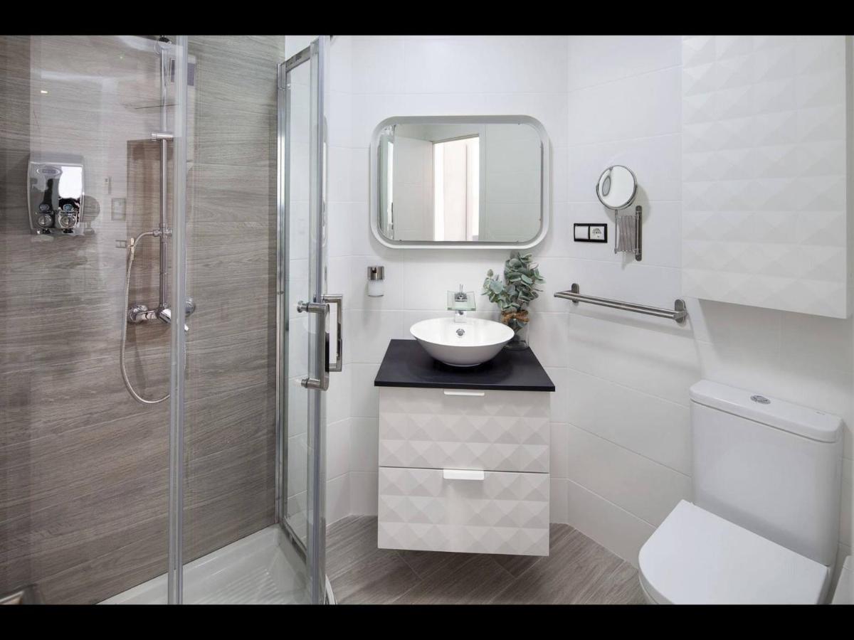 Bonito Apartamento En Centro Historico De Малага Екстериор снимка